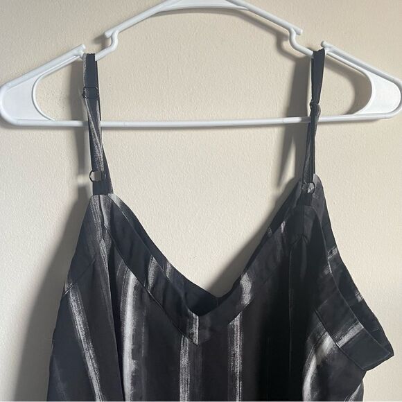 Torrid Georgette Tunic Cami Chiffon Blouse 2X - Picture 9 of 10